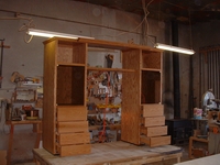 Oak expandable entertainment center